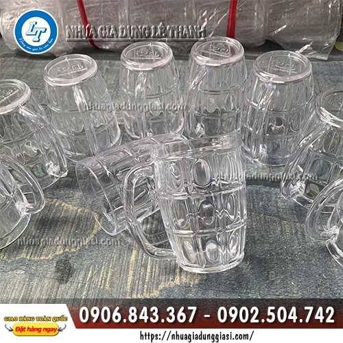 Ly nhựa uống nước trong suốt Ly nhựa uống nước trong suốt
