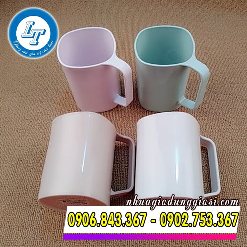 Ly nhựa vuông Ly nhựa vuông