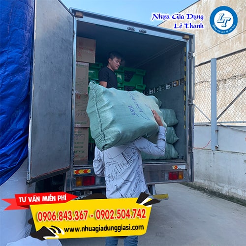Miễn phí giao hàng tận nơi nội thành Hồ Chí Minh Miễn phí giao hàng tận nơi nội thành Hồ Chí Minh