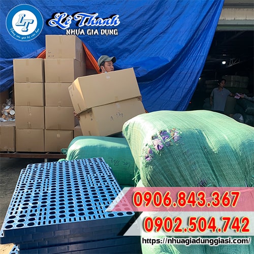 Miếng cọ rửa đa năng giao hàng tận nơi Miếng cọ rửa đa năng giao hàng tận nơi