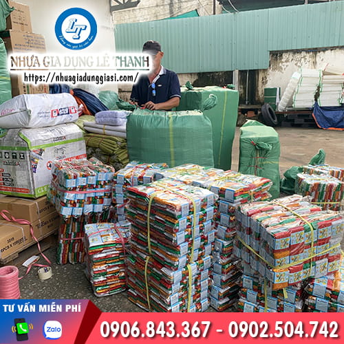 Miếng rửa chén kim tuyến giá sỉ ưu đãi Miếng rửa chén kim tuyến giá sỉ ưu đãi