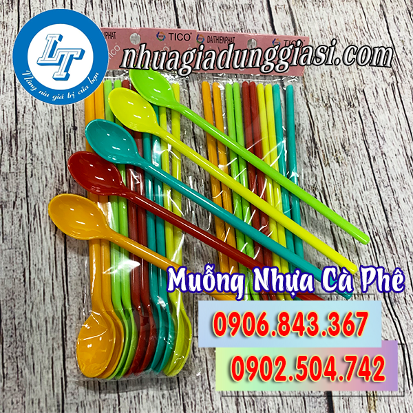 Muỗng nhựa cà phê sinh tố