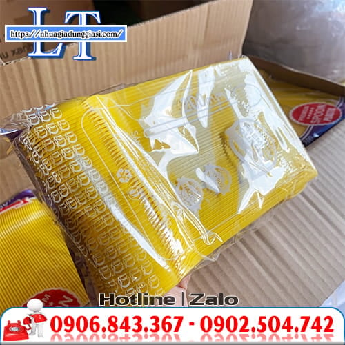 Muỗng nhựa dài 20cm giá sỉ tận gốc Muỗng nhựa dài 20cm giá sỉ tận gốc