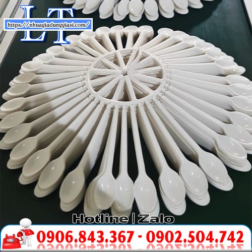 Muỗng nhựa trà sữa siêu sỉ tại TPHCM Muỗng nhựa trà sữa siêu sỉ tại TPHCM