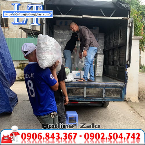 Muỗng sữa chua giao nhanh Muỗng sữa chua giao nhanh