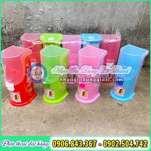 Ống đựng đũa bằng nhựa có nắp đậy Ống đựng đũa bằng nhựa có nắp đậy