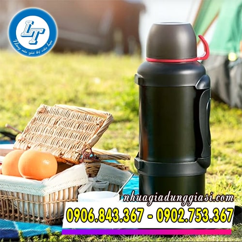 Phích nhựa giữ nhiệt tiện lợi mang theo dã ngoại