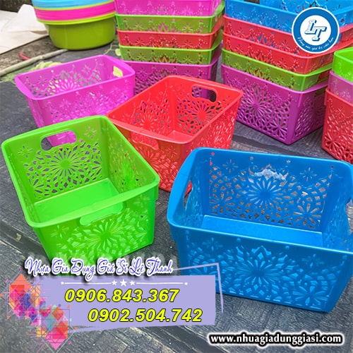 Rổ nhựa chữ nhật hoa văn đẹp mắt Rổ nhựa chữ nhật hoa văn đẹp mắt