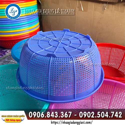 Rổ nhựa có chân Rổ nhựa có chân