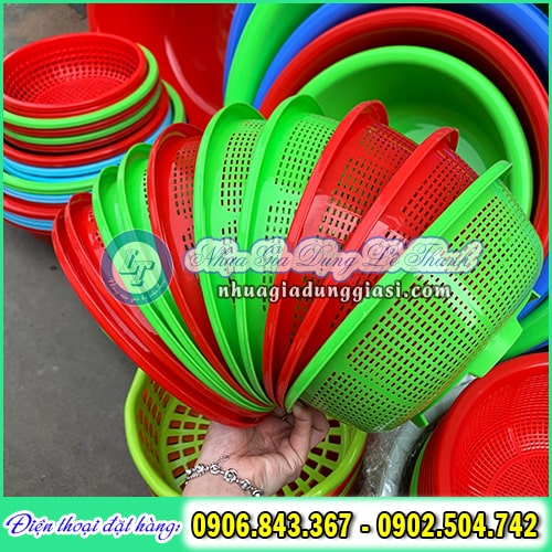 Rổ nhựa màu đẹp tươi sáng