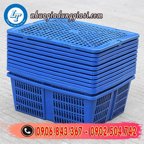 Sóng nhựa đựng trái cây có nắp đậy giúp việc vận chuyển dễ dàng