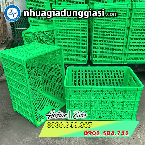 Sóng nhựa vuông lớn đựng hàng Sóng nhựa vuông lớn đựng hàng