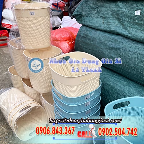 Sọt nhựa nhỏ gọn đơn giản