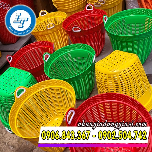 Sọt nhựa tròn đủ màu giá rẻ sẵn hàng tại Lê Thanh Sọt nhựa tròn đủ màu giá rẻ sẵn hàng tại Lê Thanh