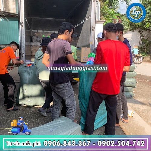 Sọt nhựa vuông giá rẻ giao nhanh Sọt nhựa vuông giá rẻ giao nhanh