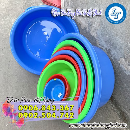 Thau nhựa lớn sâu lòng đựng được số lượng lớn hàng hóa Thau nhựa lớn sâu lòng đựng được số lượng lớn hàng hóa