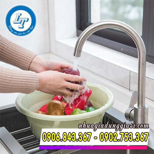 Thau nhựa tròn đựng đa dạng hàng hóa