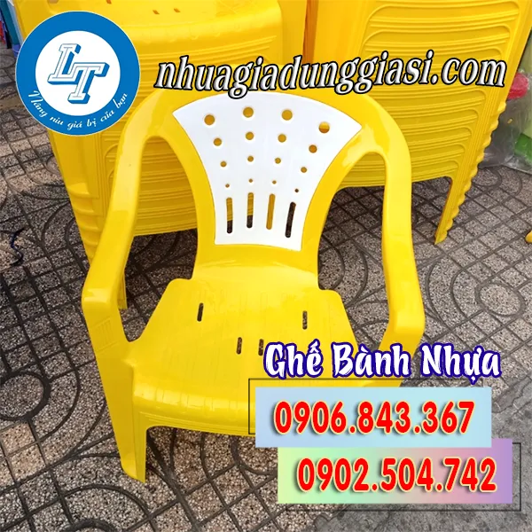 GHẾ BÀNH NHỰA