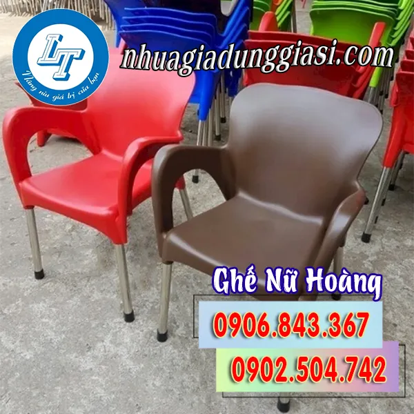 GHẾ NỮ HOÀNG CHÂN INOX