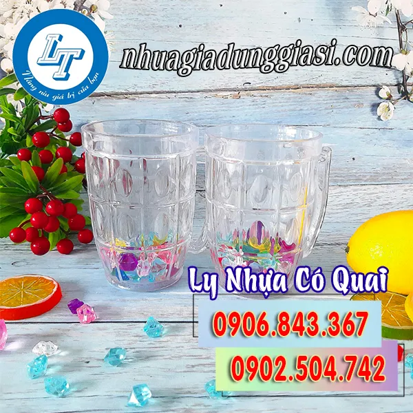 LY NHỰA CÓ QUAI
