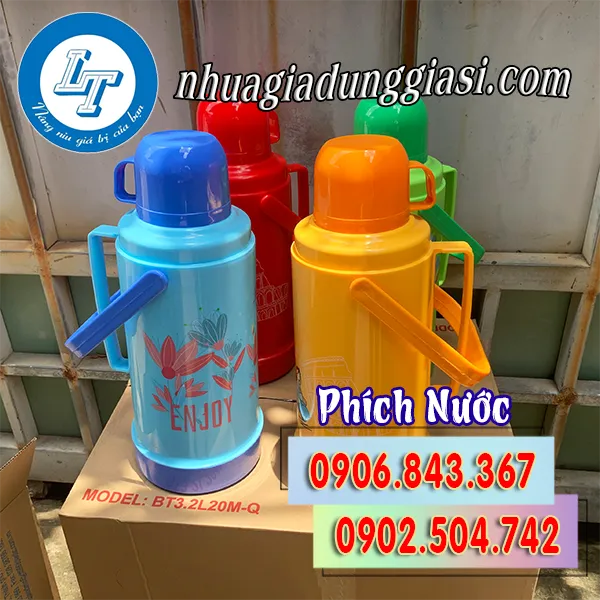 PHÍCH NƯỚC