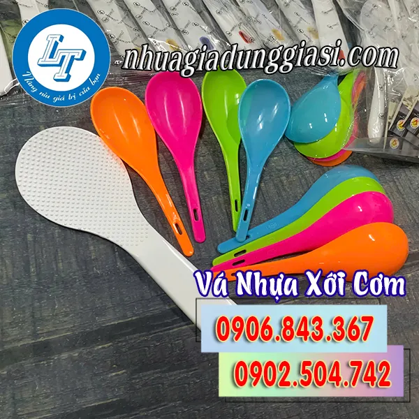 VÁ NHỰA XỚI CƠM