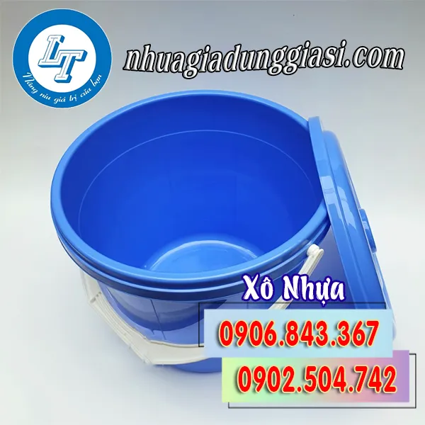 XÔ NHỰA