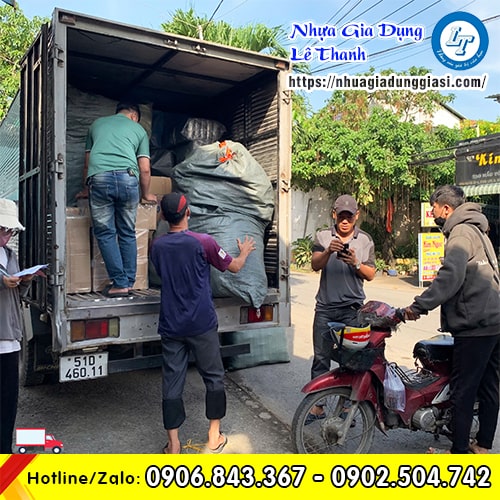 Thùng nhựa chữ nhật giao nhanh Thùng nhựa chữ nhật giao nhanh
