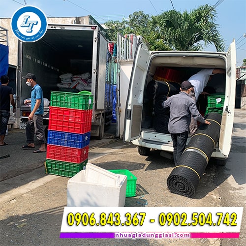 Thùng nhựa công nghiệp giao nhanh toàn quốc