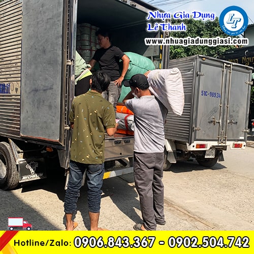 Thùng nhựa đựng gạo giao nhanh đúng hẹn