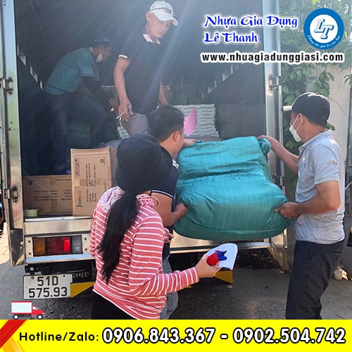 Thùng nhựa đựng gạo giao nhanh