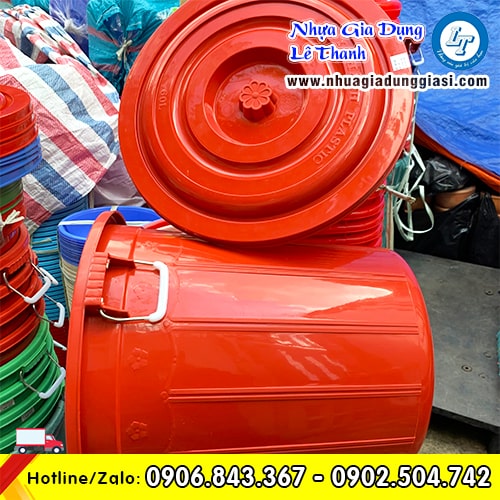 Thùng nhựa đựng gạo màu sắc bóng đẹp độ bền màu cao