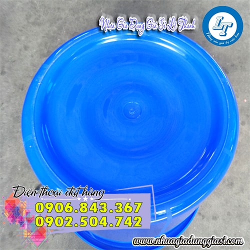 Thùng nhựa tròn đặt để ổn định