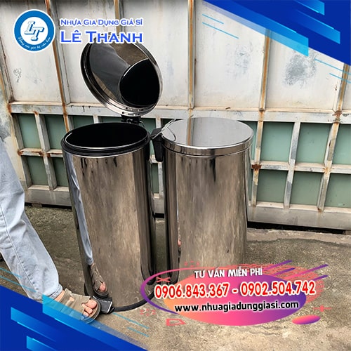 Thùng rác inox đạp chân Thùng rác inox đạp chân