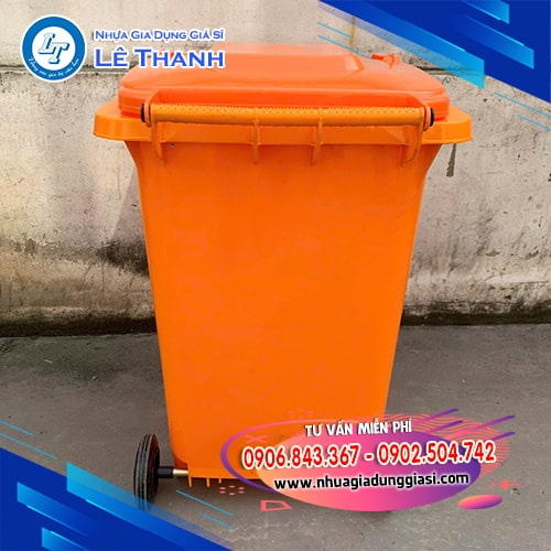 Thùng rác nhựa 360l có bánh xe Thùng rác nhựa 360l có bánh xe