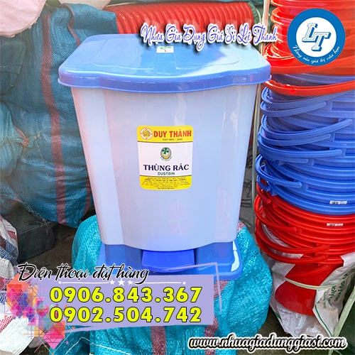 Thùng rác nhựa đạp chân Thùng rác nhựa đạp chân