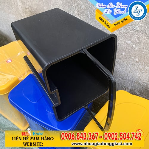Thùng rác y tế dày bền không bị ăn mòn Thùng rác y tế dày bền không bị ăn mòn