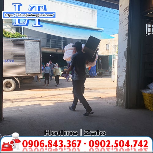 Tô nhựa 1000ml giao hàng miễn phí Tô nhựa 1000ml giao hàng miễn phí