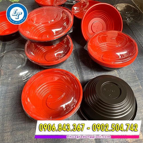 Tô nhựa đỏ đen bền bỉ chịu nhiệt tốt Tô nhựa đỏ đen bền bỉ chịu nhiệt tốt