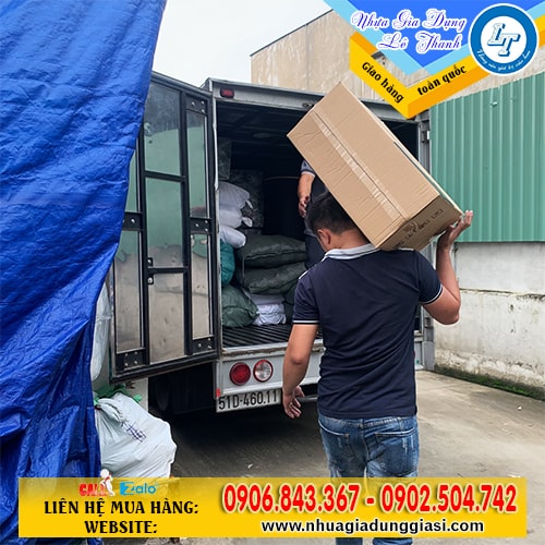 Tô nhựa dùng 1 lần có nắp giá rẻ giao hàng tận nơi Tô nhựa dùng 1 lần có nắp giá rẻ giao hàng tận nơi