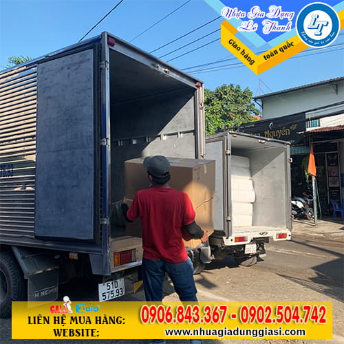 Tô nhựa mica giao hàng tận nơi Tô nhựa mica giao hàng tận nơi