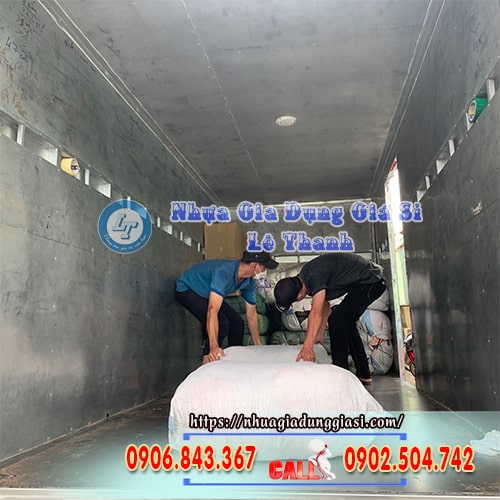 Tô nhựa vuông giao hàng nhanh chóng Tô nhựa vuông giao hàng nhanh chóng