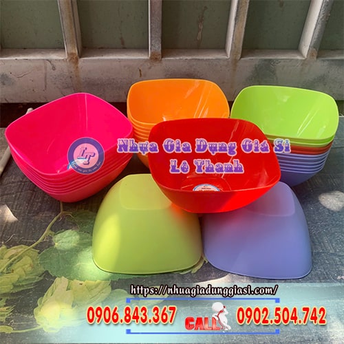 Tô nhựa vuông gọn nhẹ Tô nhựa vuông gọn nhẹ