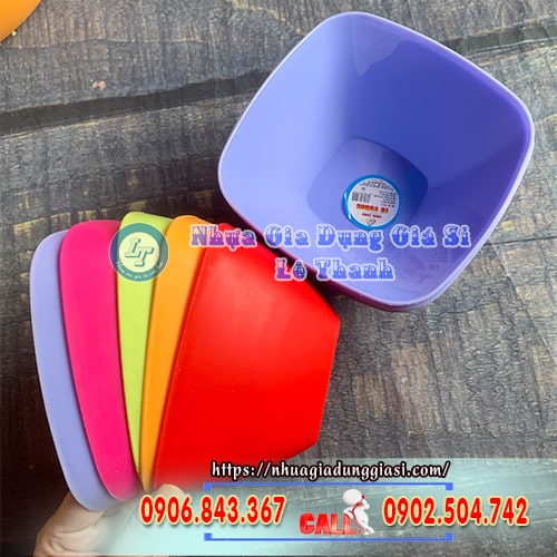 Tô nhựa vuông Tô nhựa vuông