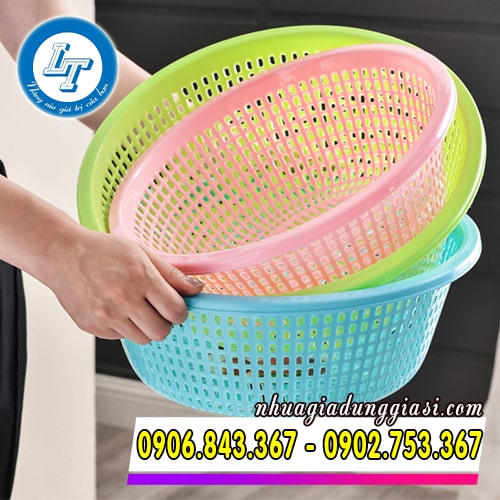 Trọng lượng rổ nhựa nhỏ dễ sử dụng
