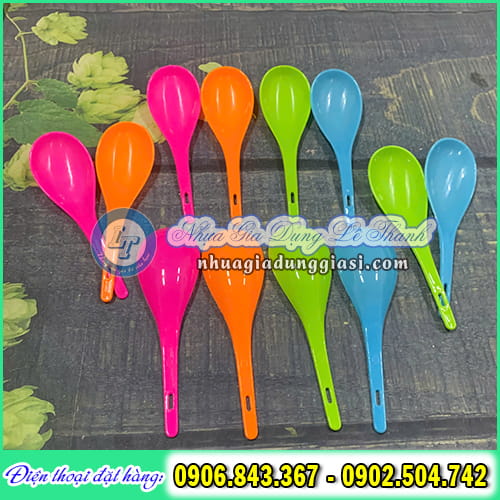 Vá cơm chống dính dẻo dai Vá cơm chống dính dẻo dai