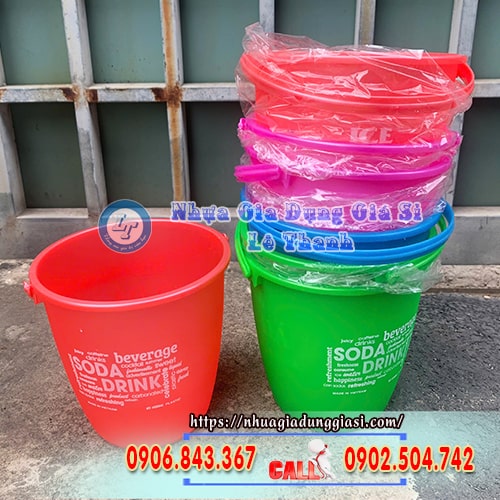 Xô nhựa đựng đá trung Xô nhựa đựng đá trung