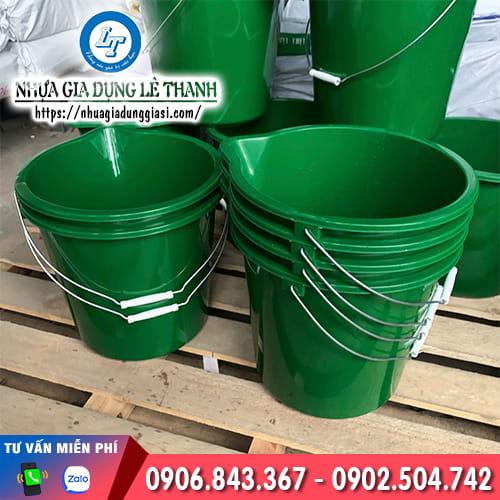 Xô nhựa pha thuốc dày dặn Xô nhựa pha thuốc dày dặn