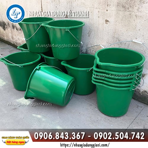 Xô nhựa quai sắt dày đẹp giá sỉ ưu đãi Xô nhựa quai sắt dày đẹp giá sỉ ưu đãi