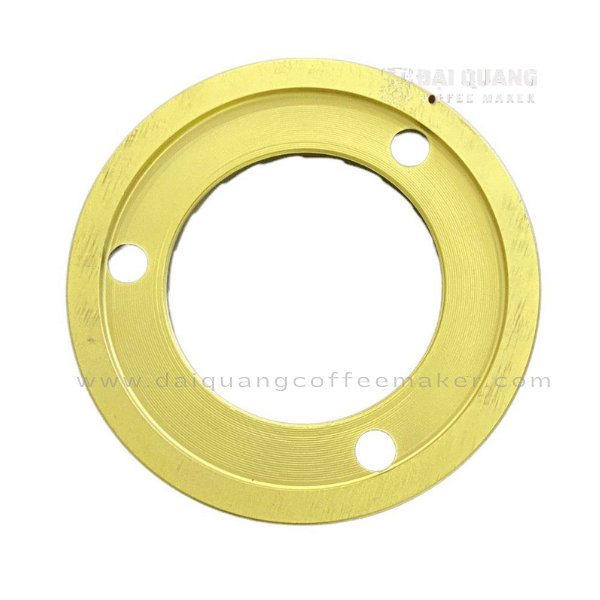 Cận cảnh lưỡi dao Titanium 64mm